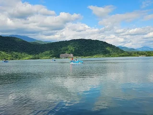 Nohur Lake photo 1